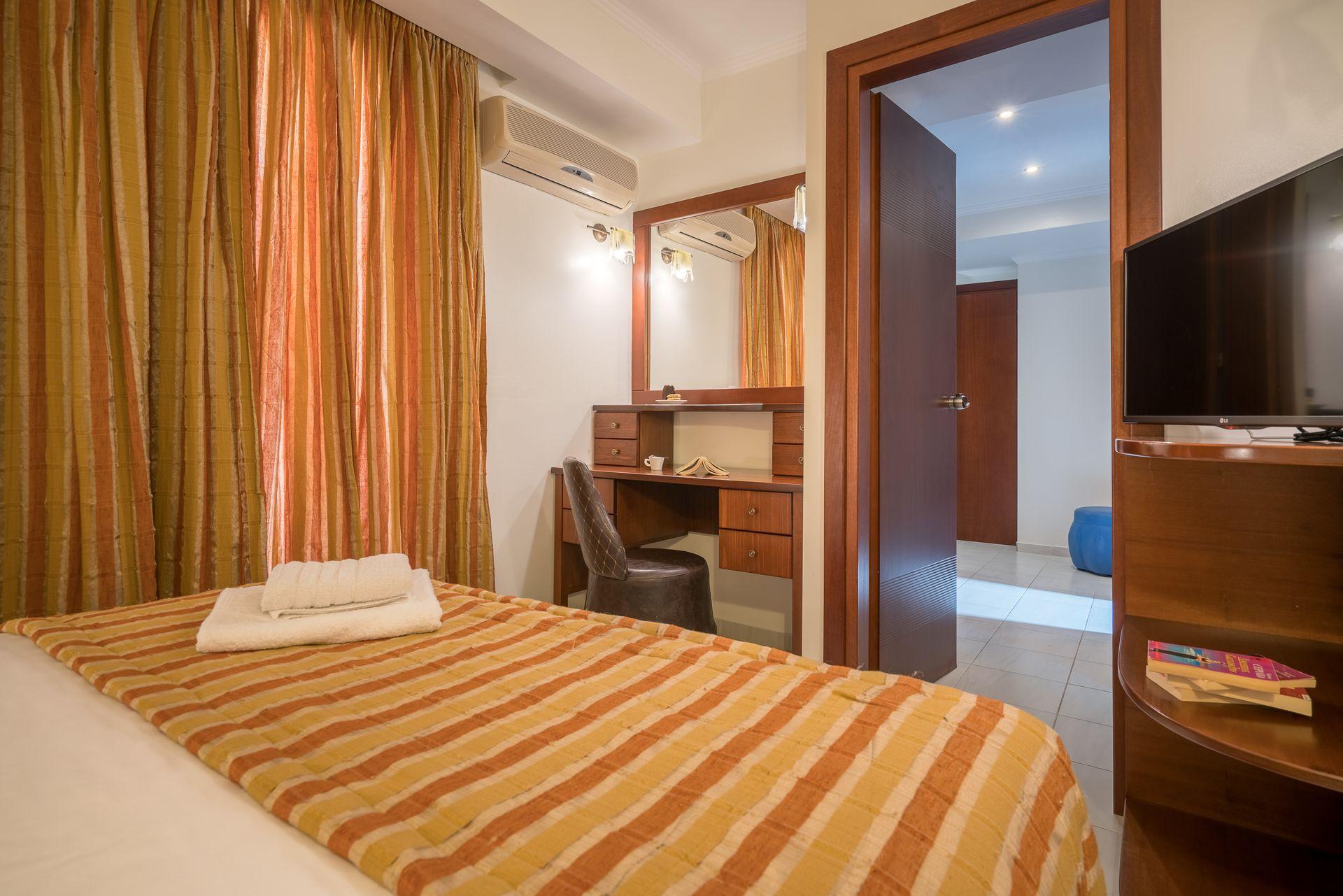 Galaxy Beach Resort BW Premier Collection Laganas Ngoại thất bức ảnh