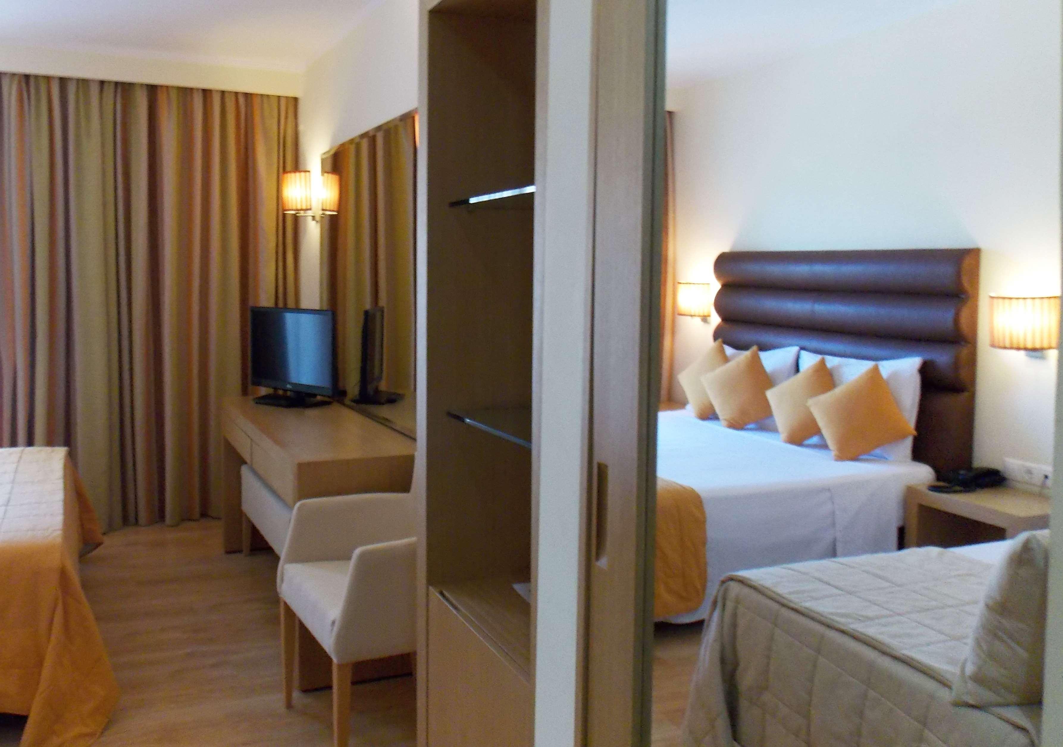 Galaxy Beach Resort BW Premier Collection Laganas Ngoại thất bức ảnh