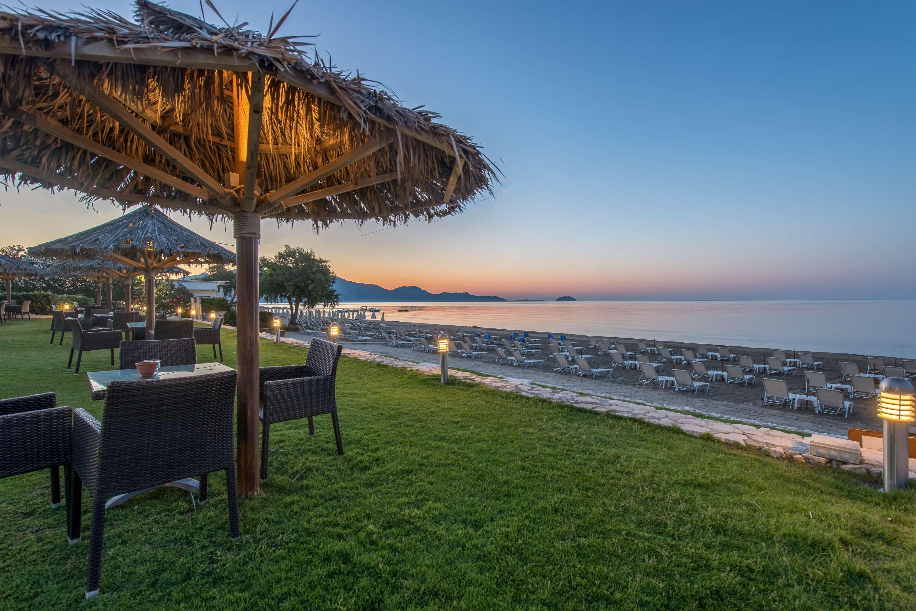 Galaxy Beach Resort BW Premier Collection Laganas Ngoại thất bức ảnh